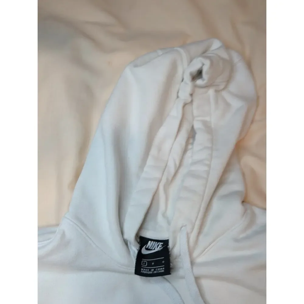 Nike Sportswear Club Men's Pullover Hoodie - White